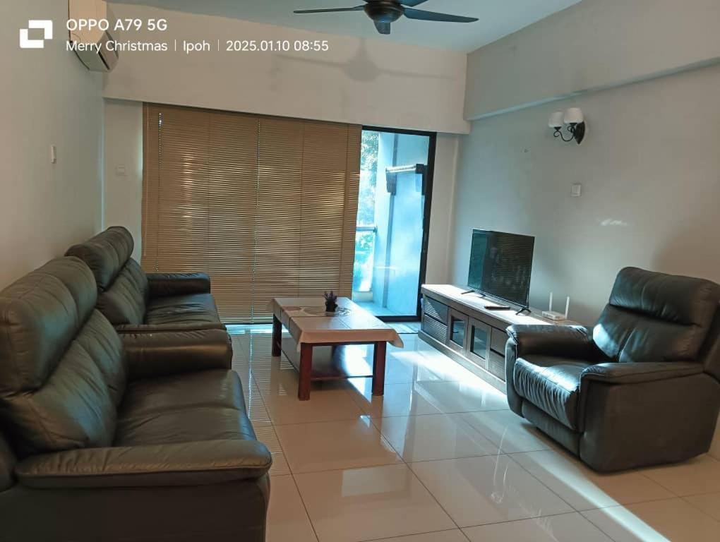 K. Riverfront Apartment Ipoh Camera foto